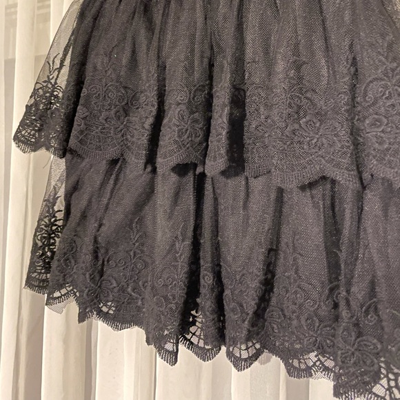 Forever 21 Black Mini Skirt - Picture 4 of 5